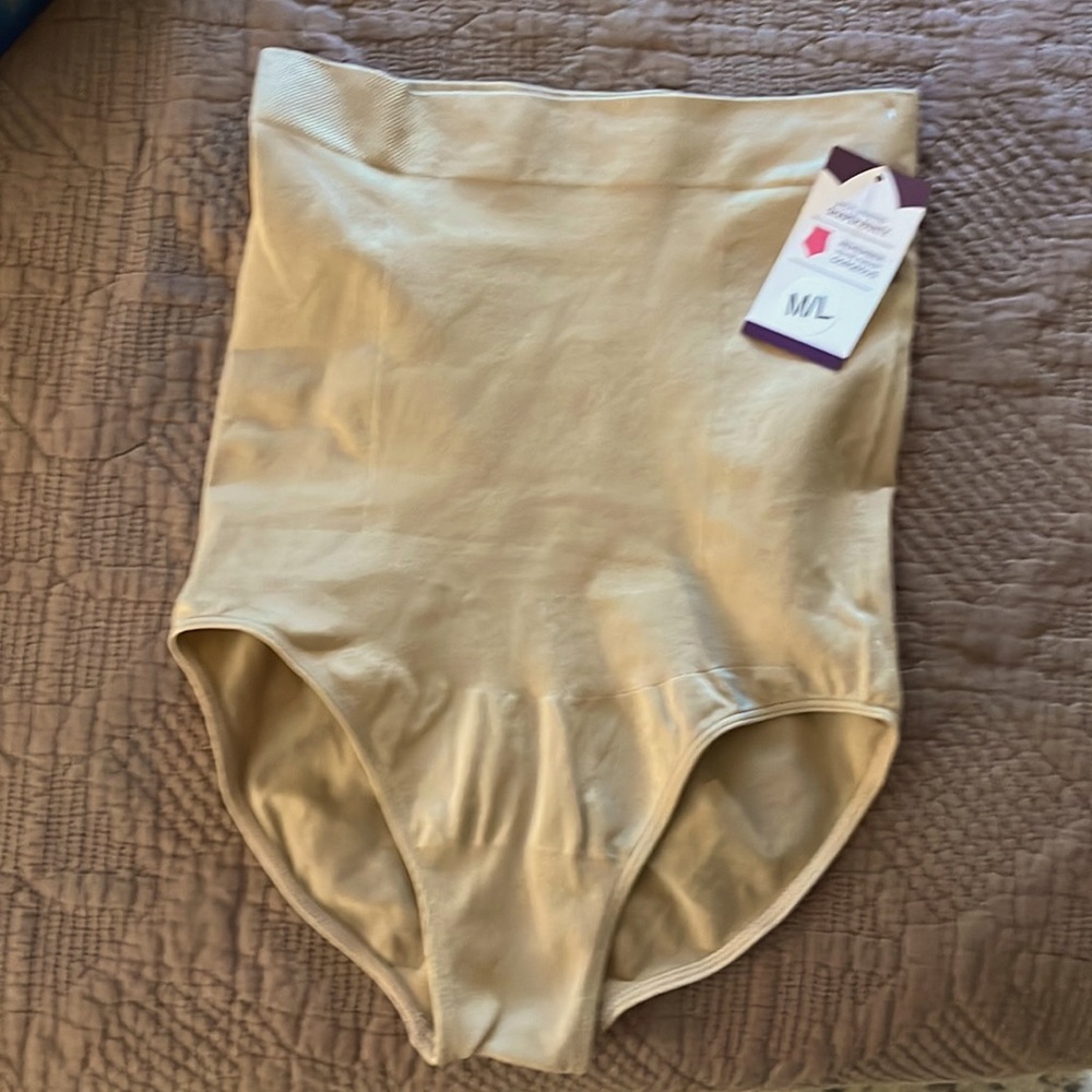 New w/tags shapewear
